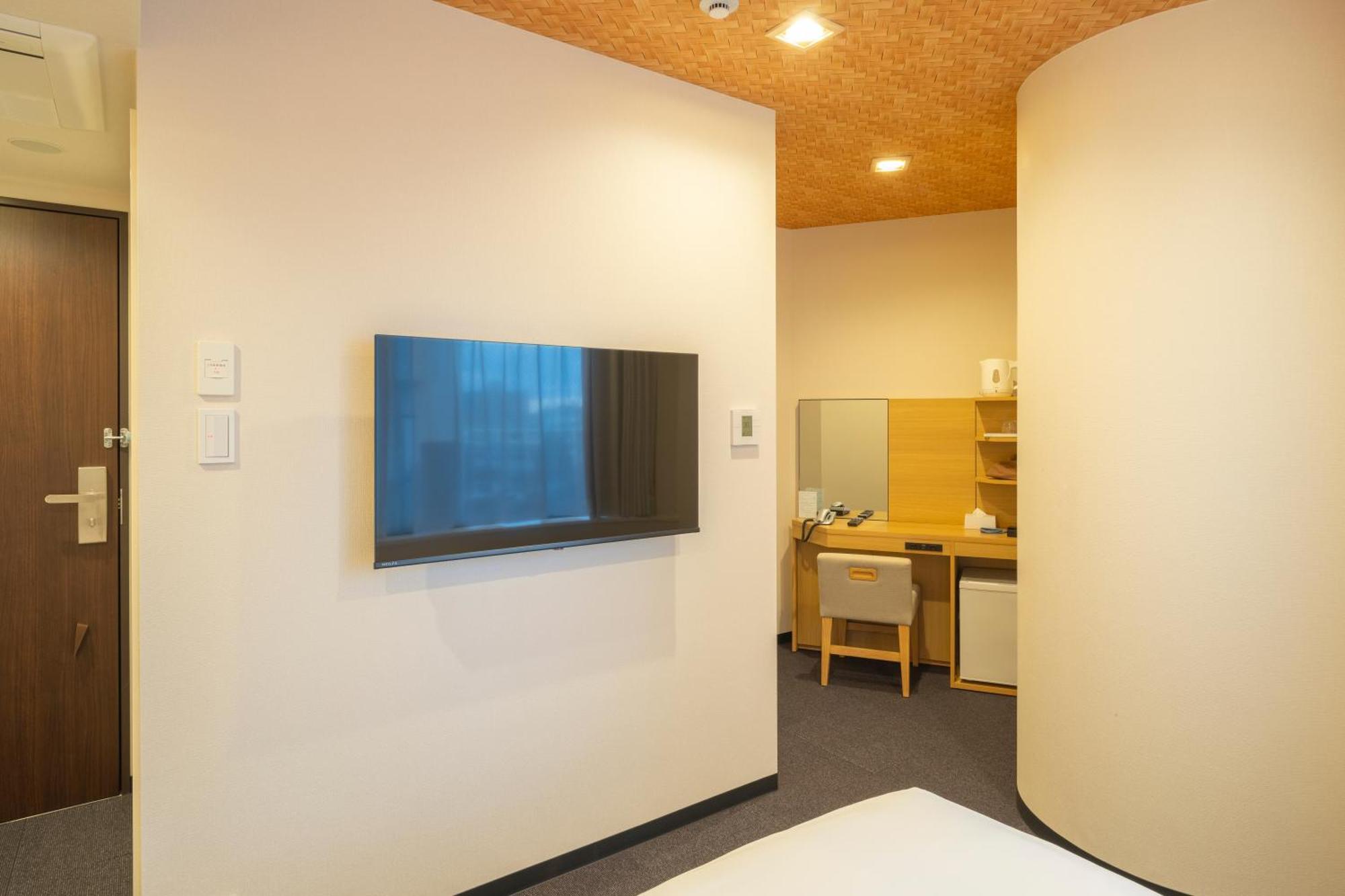 Moderate Single Room